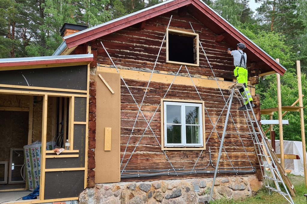 Pågående restaurering av gammalt hus